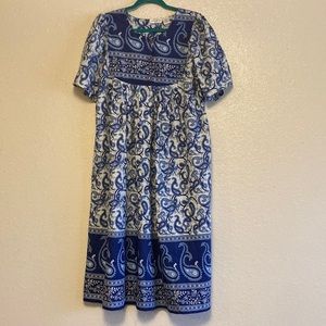 Beautiful sleepwear blue dress for women. Fundamentals Size 6-8